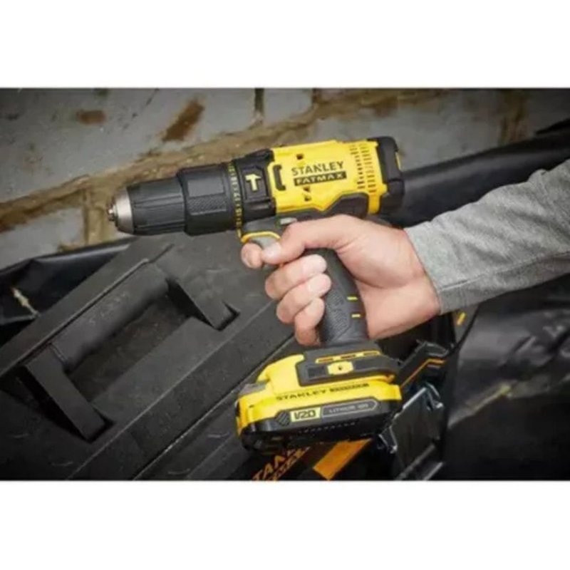 Parafusadeira Furadeira Impacto STANLEY 20v + 2 Baterias 1.5Ah + Carregador bivolt